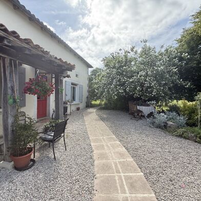 Maison 11 pièces 215000 €