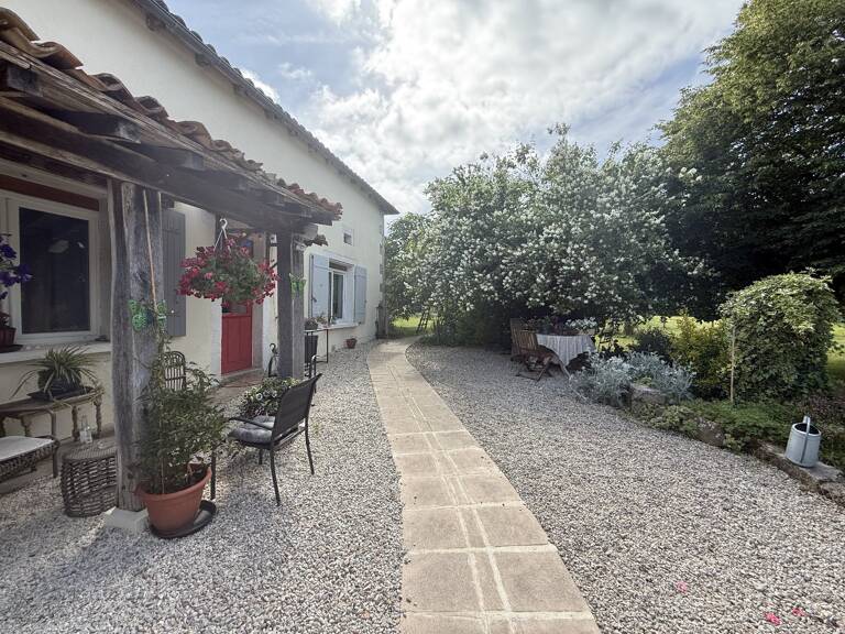 Maison de caractère — photo 1