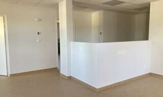 Bureau  150 m² à louer à Laroque-des-Albères (66740)