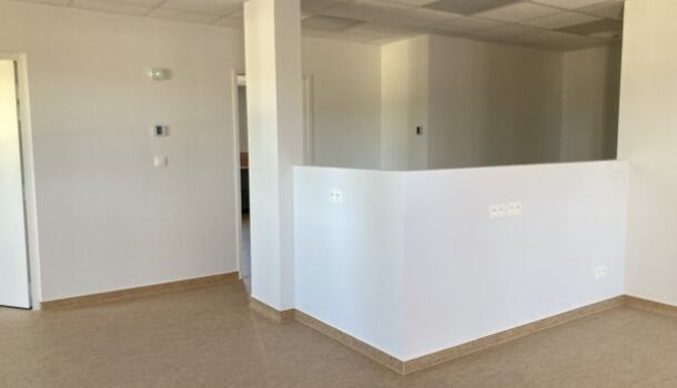 Bureau  à louer Laroque-des-Albères 66740