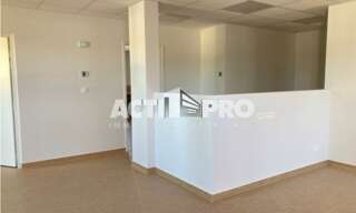 Bureau  94 m² à louer à Laroque-des-Albères (66740)