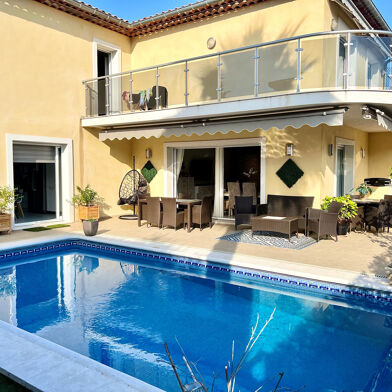 Maison 7 pièces 699999 €