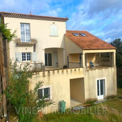 Maison 4 pièces 440000 €