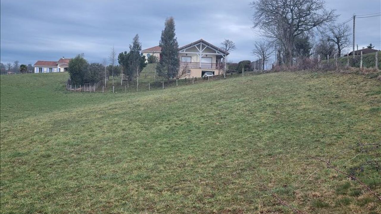 terrain  pièces 1500 m2 à vendre à Saint-Constant-Fournoulès (15600)