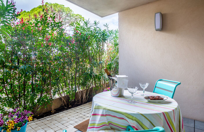 Appartement à 800mètres des plages avec 2 jardins dans une résidence neuve. — photo 4