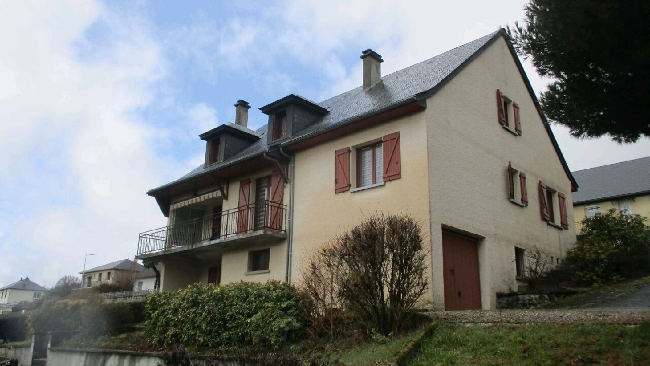 maison 6 pièces 139 m2 à vendre à Lanobre (15270)