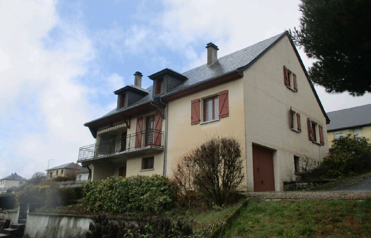 maison 6 pièces 139 m2 à vendre à Lanobre (15270)