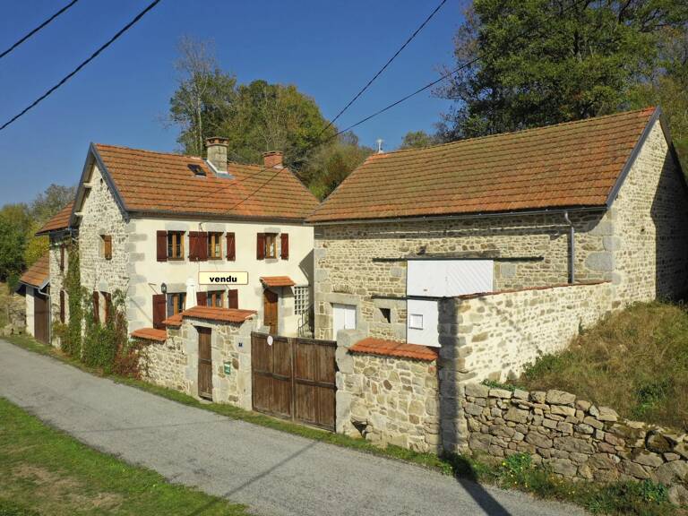 A vendre dans la Creuse une maison, jardin et dépendances. — photo 1