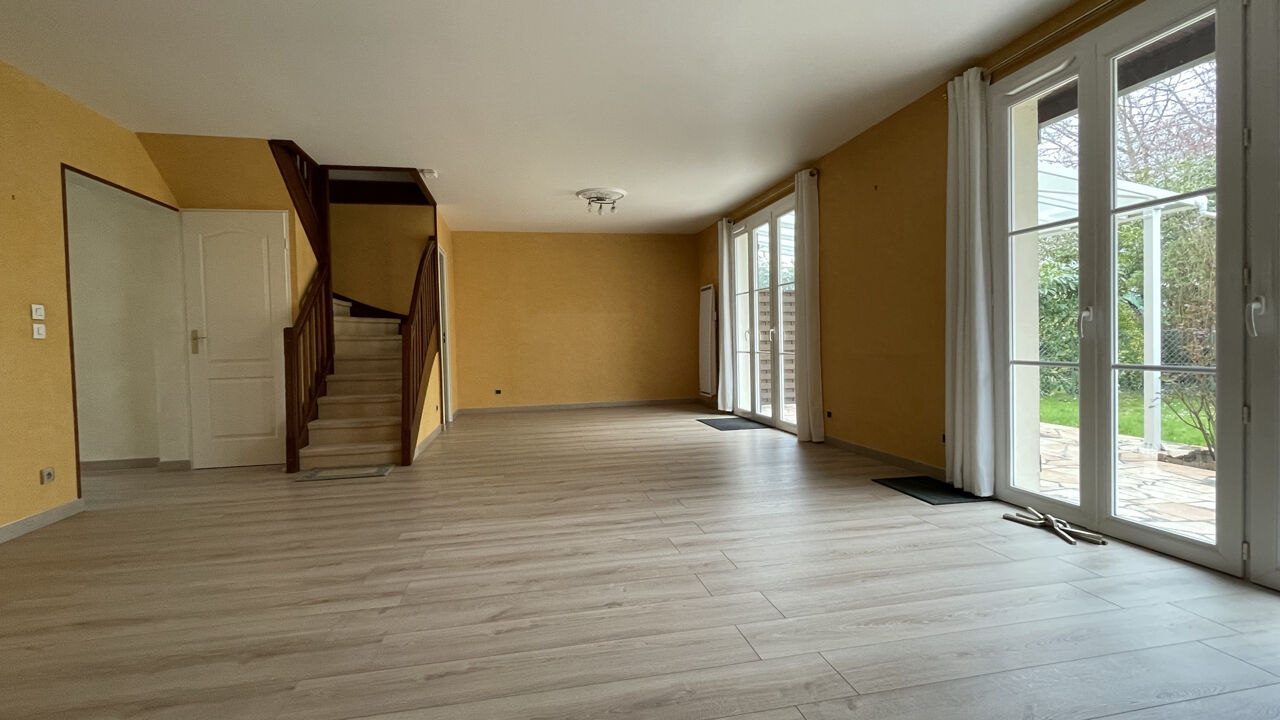 maison 6 pièces 130 m2 à vendre à Sucy-en-Brie (94370)