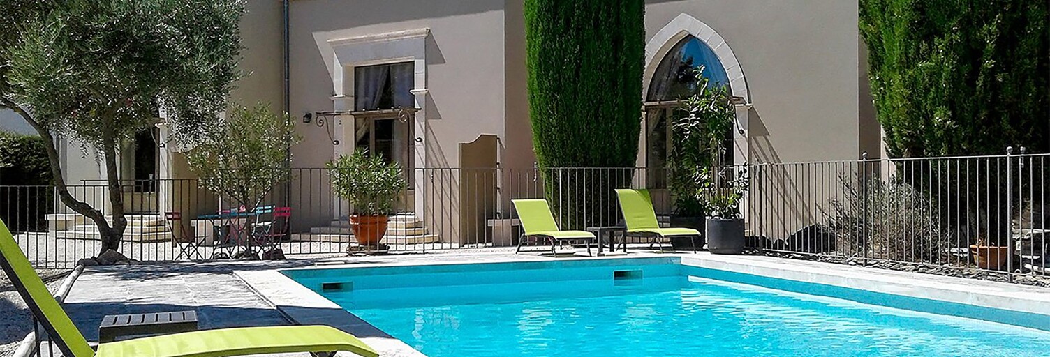 Maison 15 Pièces 409 m² à vendre à Lagnes (84800)