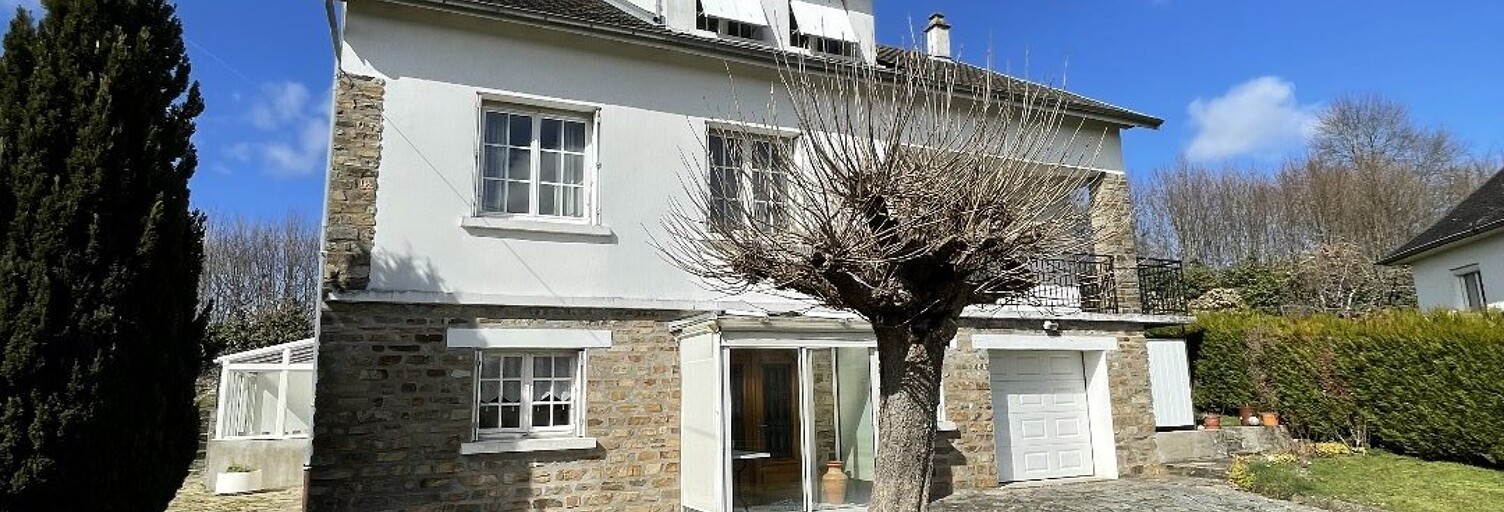 Maison 7 Pièces 157 m² à vendre à Saint-Yrieix-la-Perche (87500)