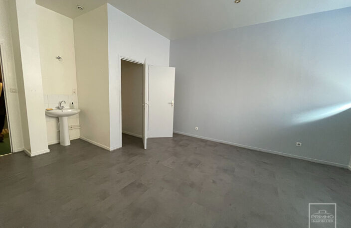 LYON 5, POINT DU JOUR, LOCAL COMMERICAL,108.86m² — photo 5