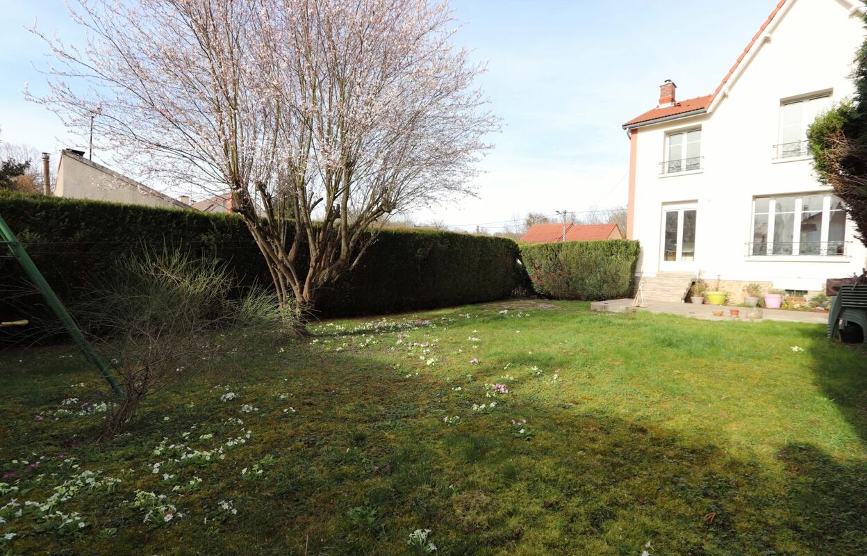 maison 5 pièces 92 m2 à vendre à Brunoy (91800)