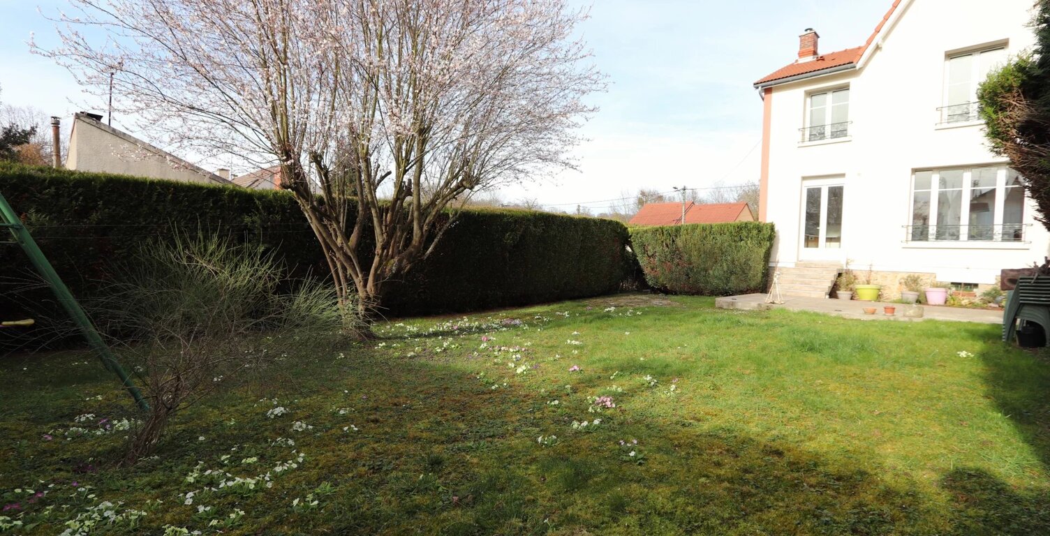 Vente maison 5 pièces 92 m² Brunoy (91800) — photo 1