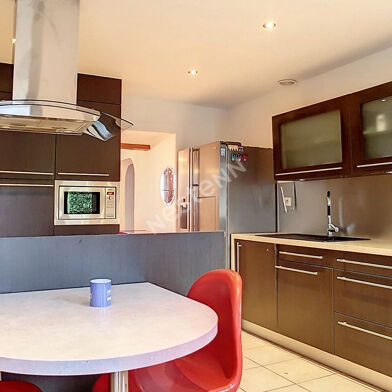 Maison 6 pièces 359000 €