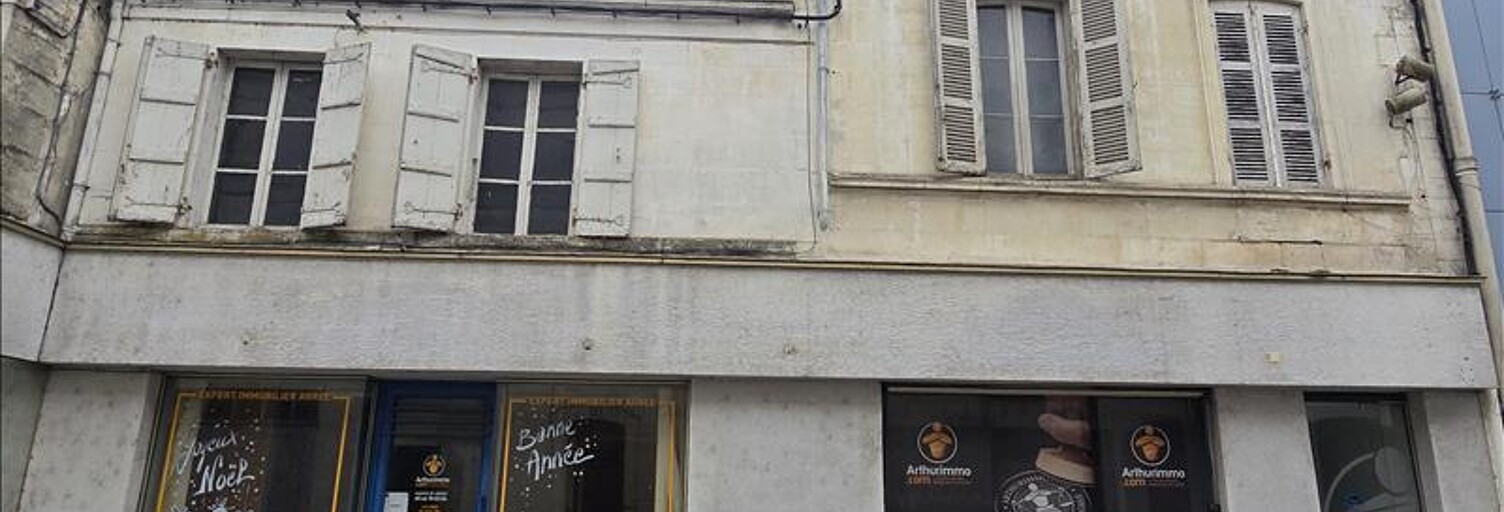 Immeuble   m² à vendre à Jonzac (17500)