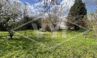 Terrain  658 m² à vendre à Combs-la-Ville (77380)