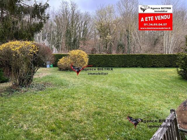 Terrain 405 m² à Villiers-Adam — photo du bien