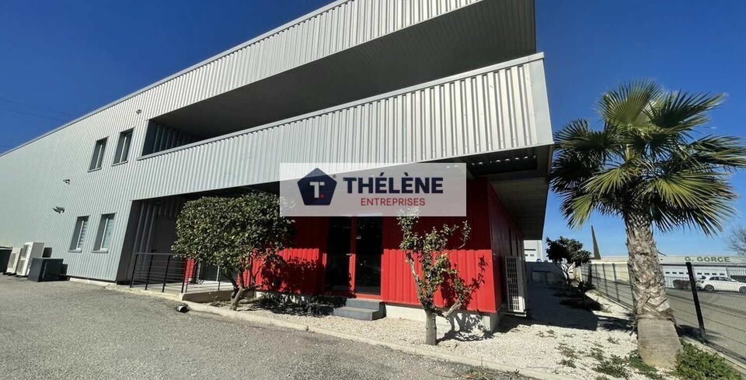 BUREAUX à LOUER — photo 1