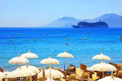 Commerce  392000 €