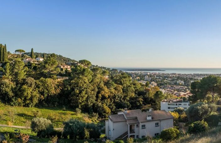 4 pièces neuf avec boxes- vue mer - Le Cannet Mairie — photo 2