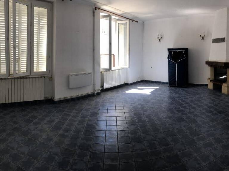 Immeuble 2 appartements + garages — photo 1