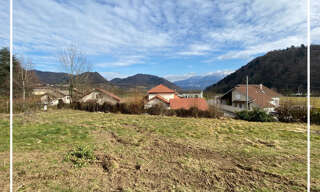 Terrain  2609 m² à vendre à Saint-Nicolas-de-Macherin (38500)