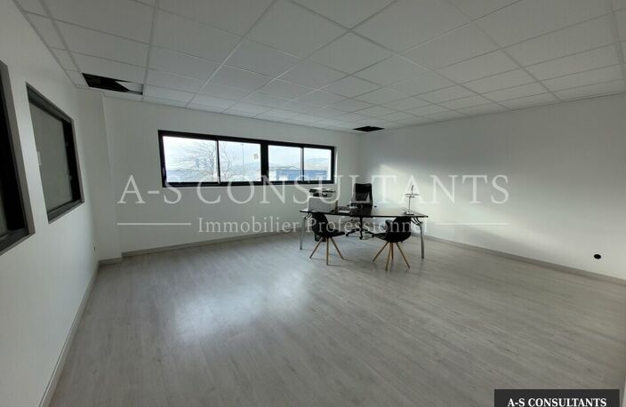 LOCAL OCCUPE - INVESTISSEUR A VENDRE — photo 4