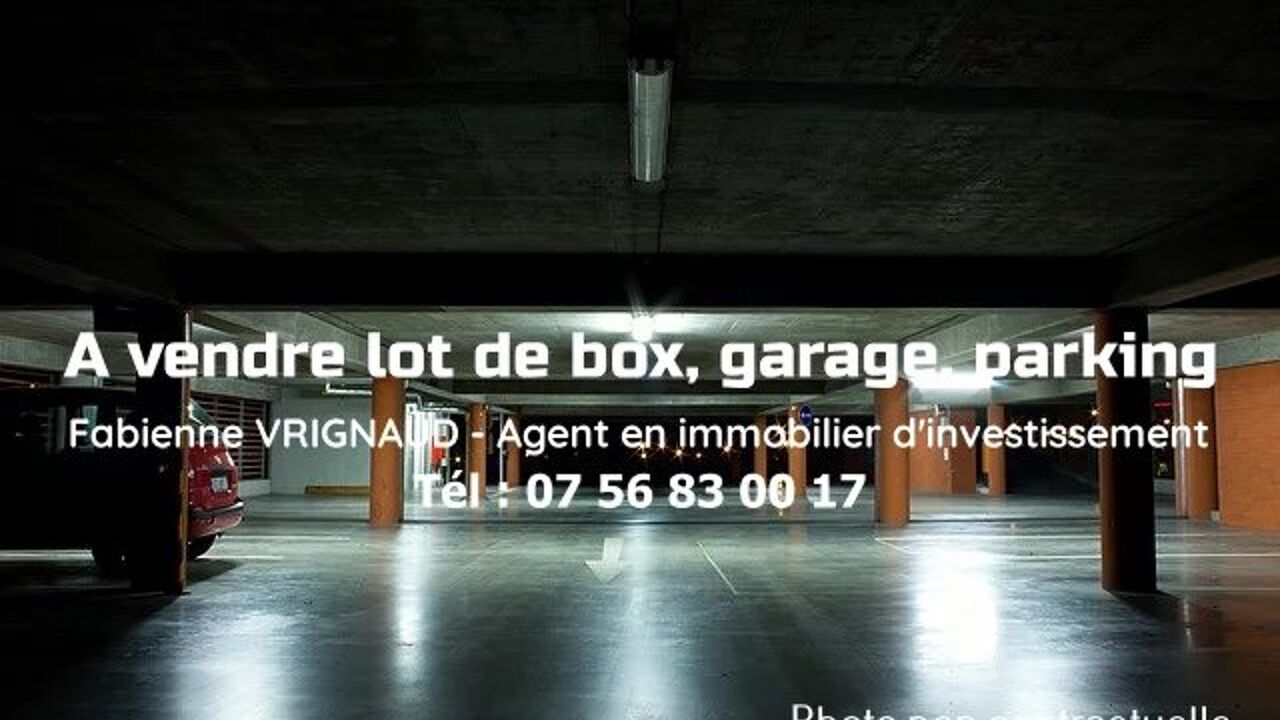 garage  pièces 11 m2 à vendre à Villejuif (94800)