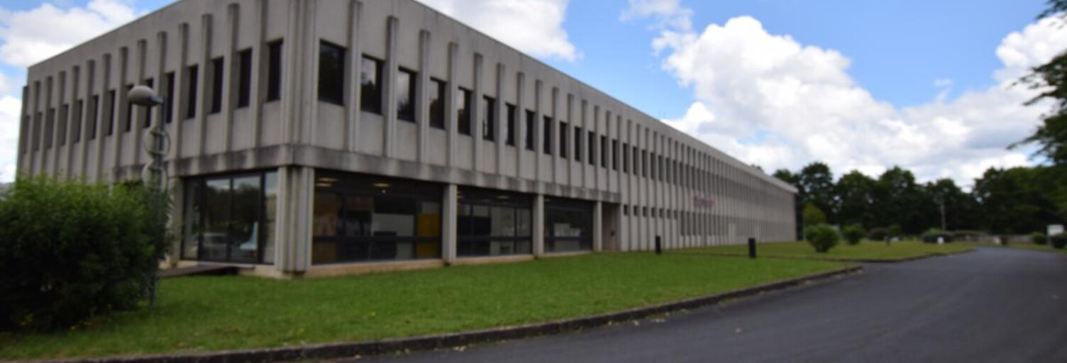Bureau 6 Pièces 150 m² à louer à Brive-la-Gaillarde (19100)
