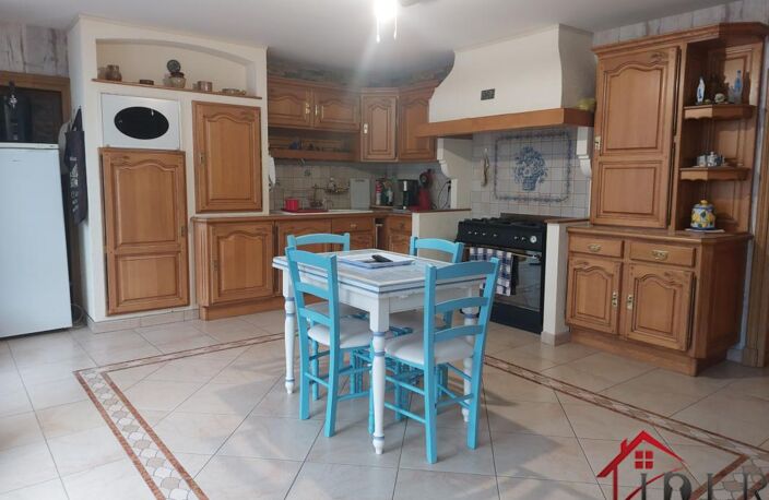WASSY, magnifique appartement de 164m2 avec 3 chambres + gar — photo 4