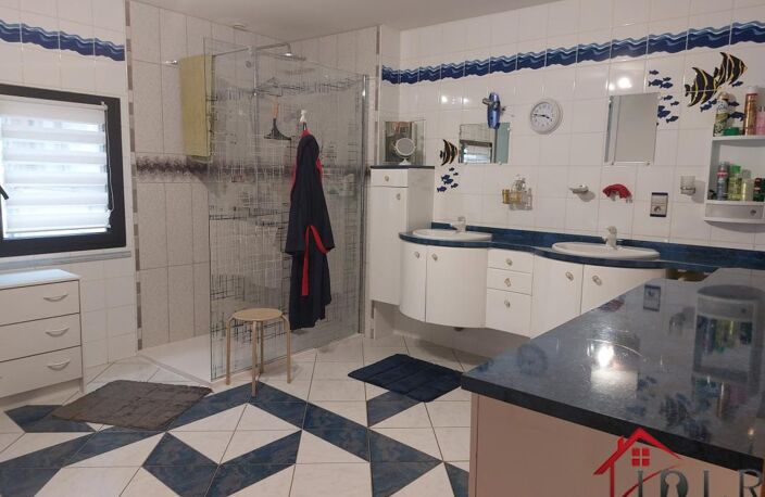 WASSY, magnifique appartement de 164m2 avec 3 chambres + gar — photo 5