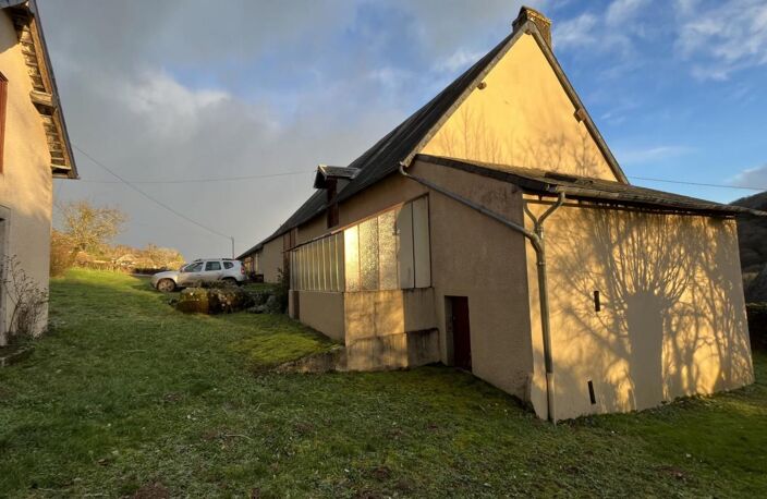 Corps de Ferme à vendre sur 3 184 m² avec vue dégagée — photo 5