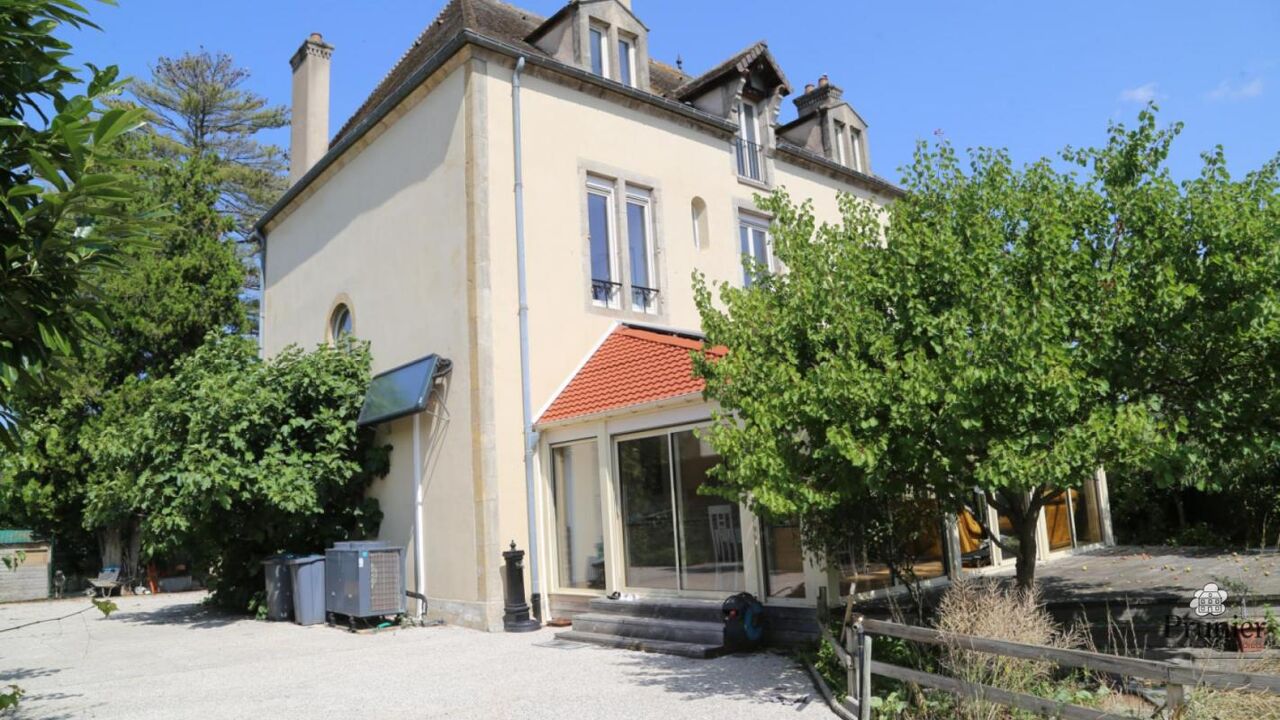 maison 9 pièces 300 m2 à vendre à Autun (71400)