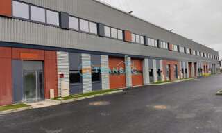 Local industriel  374 m² à louer à Corbeil-Essonnes (91100)
