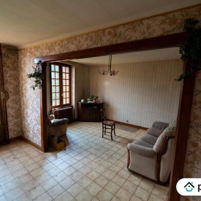 Maison 17 pièces 100000 €