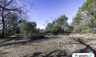 Terrain  28250 m² à vendre à Saint-Vallier-de-Thiey (06460)