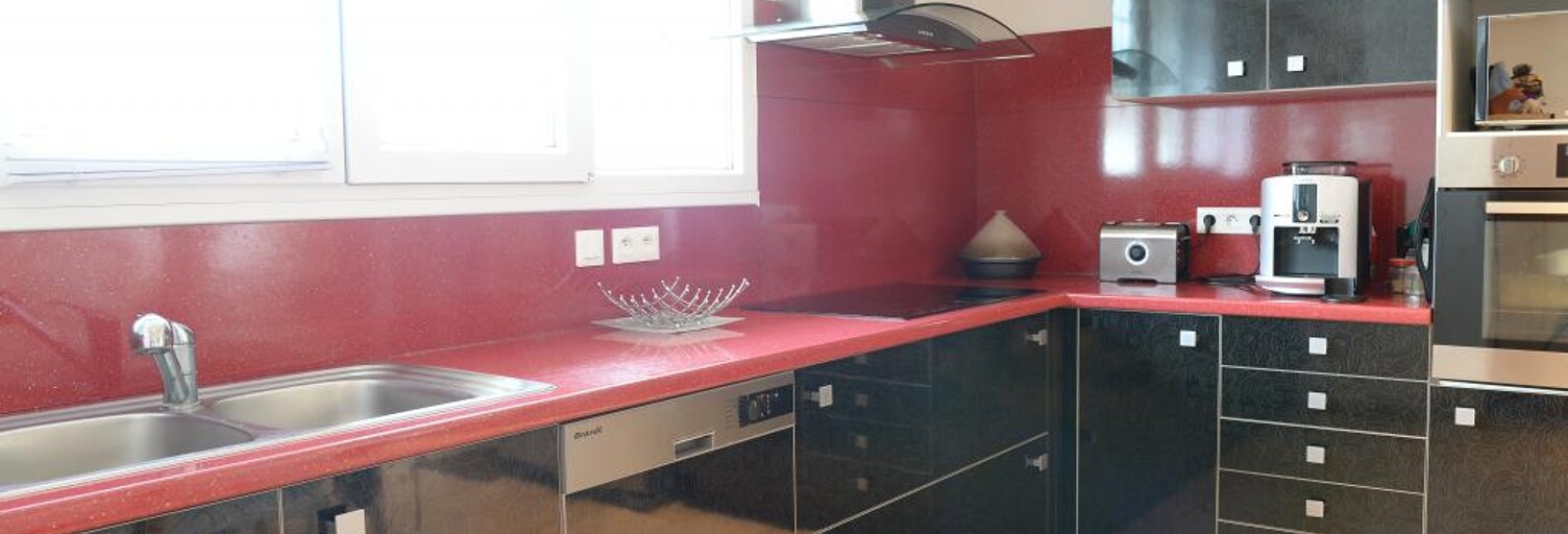 Maison 10 Pièces 224 m² à vendre à Saint-Avit (16210)