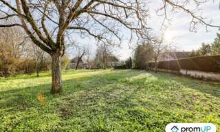 Terrain  1807 m² à vendre à Les Aix-d'Angillon (18220)