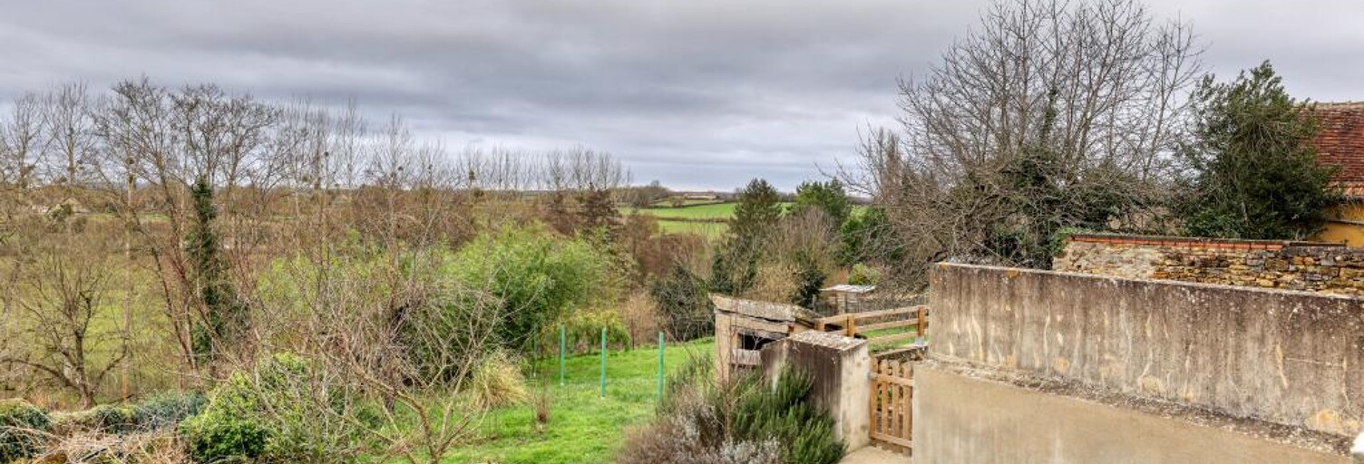 Maison 8 Pièces 155 m² à vendre à Ainay-le-Château (03360)