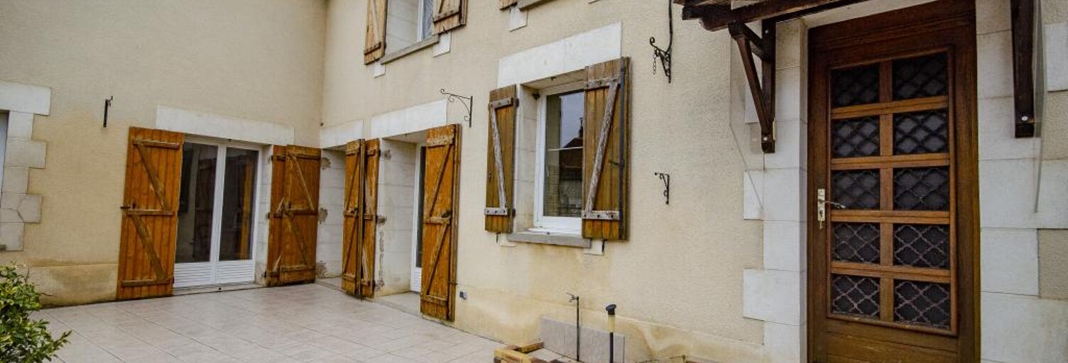 Maison 10 Pièces 298 m² à vendre à Escamps (89240)