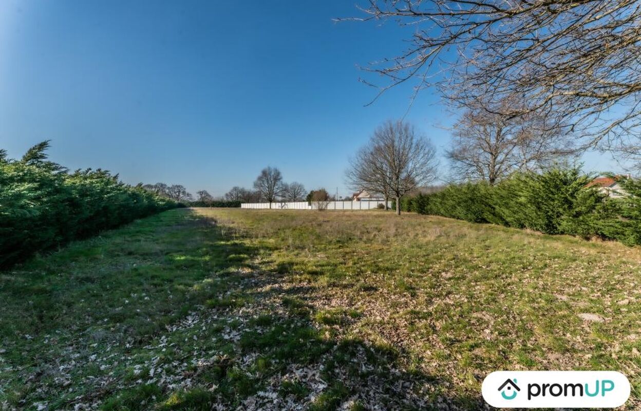 terrain  pièces 702 m2 à vendre à Vierzon (18100)