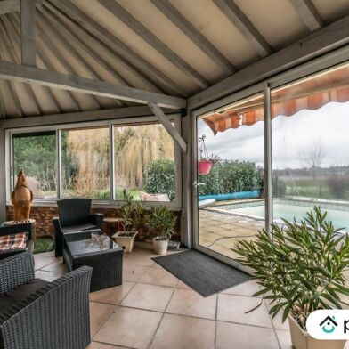 Maison 8 pièces 590000 €