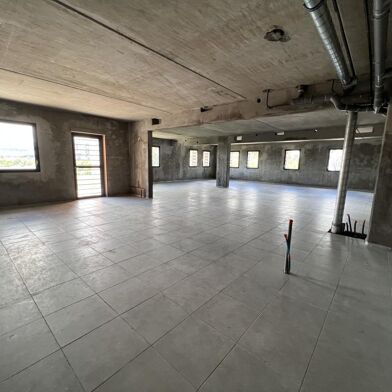 Bureau 160 m²