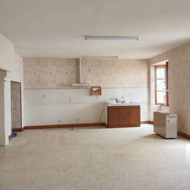 Maison 7 pièces 49500 €