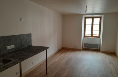 location appartement 400 € CC /mois à proximité de Massiac (15500)