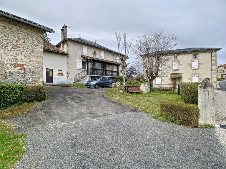 Corps de ferme — photo 1