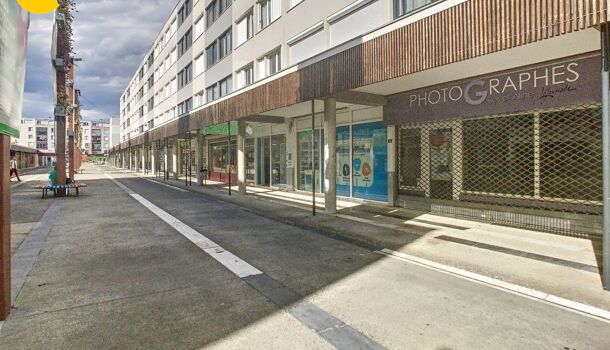 Local commercial 2 pièces  à vendre Mourenx 64150