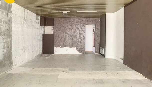 Local commercial 2 pièces  à vendre Mourenx 64150