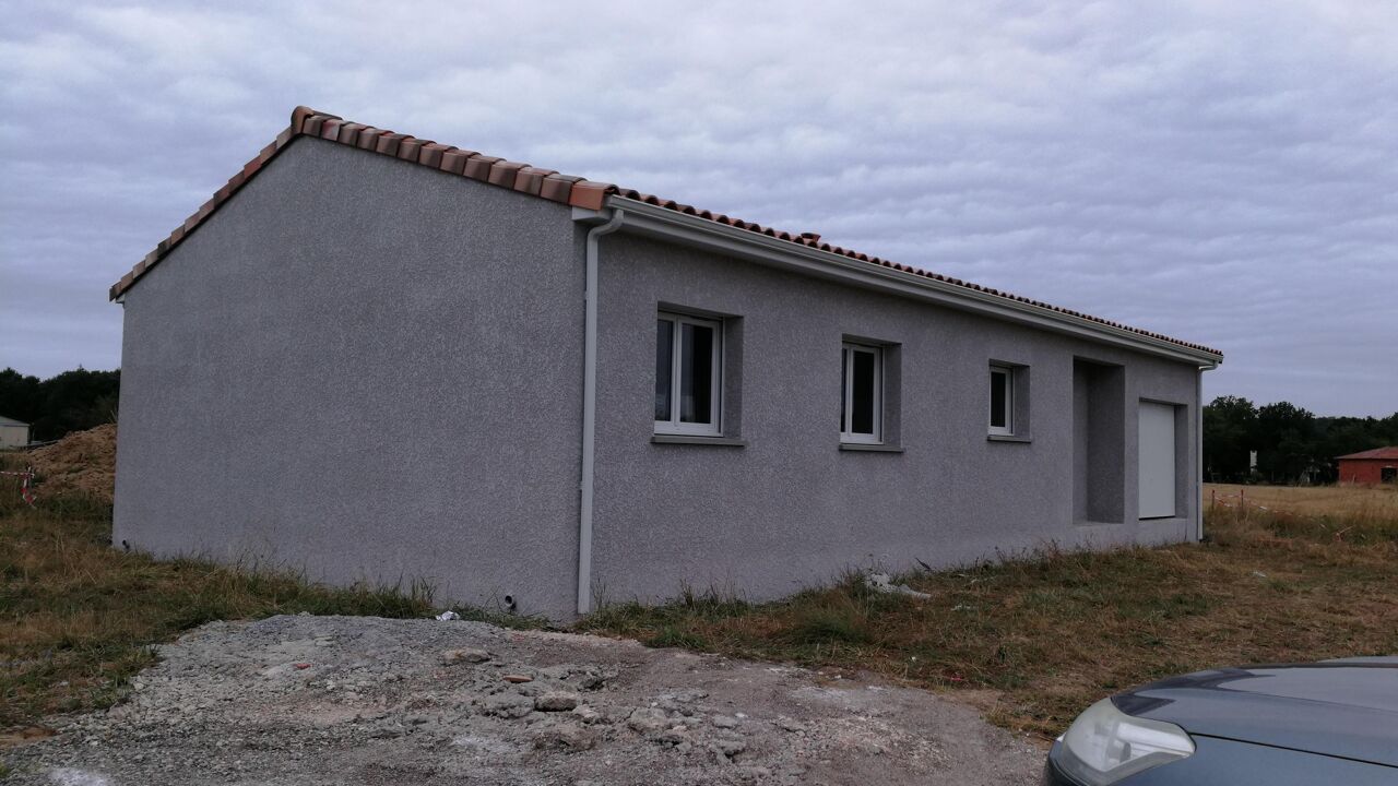 maison 100 m2 à construire à Bourg-Saint-Bernard (31570)
